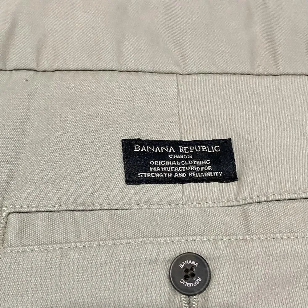 Banana Republic Fulton Chino Pant Mens 32x30 Beige Cotton Skinny Career Stretch